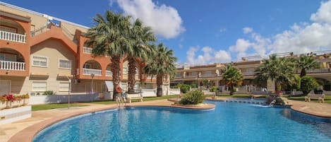 El Divino stunning swimming pool and gardens