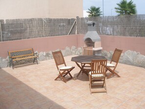 BBQ for Alfresco dinning.