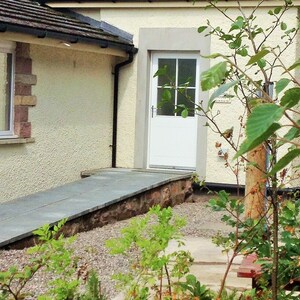 Spacious two bedroom single storey self catering accommodation. Rural setting.