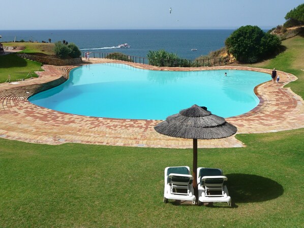 the swimming pool by the cliff (5 mn walking distance from our villa)