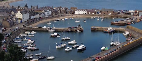 Our picturesque harbour - one of the reasons why we love Stoney!