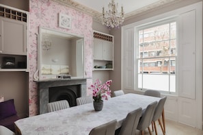 Ground floor dining room