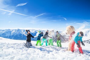 Snow and ski sports