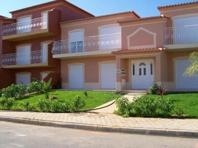 Beatiful Apartment on the Oasis Parque Leisure Complex.