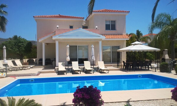 Villa Foster
