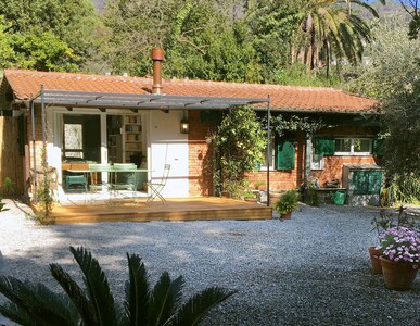 Monterosso: Encantadora casa con jardín en parque privado a Monterosso al Mare