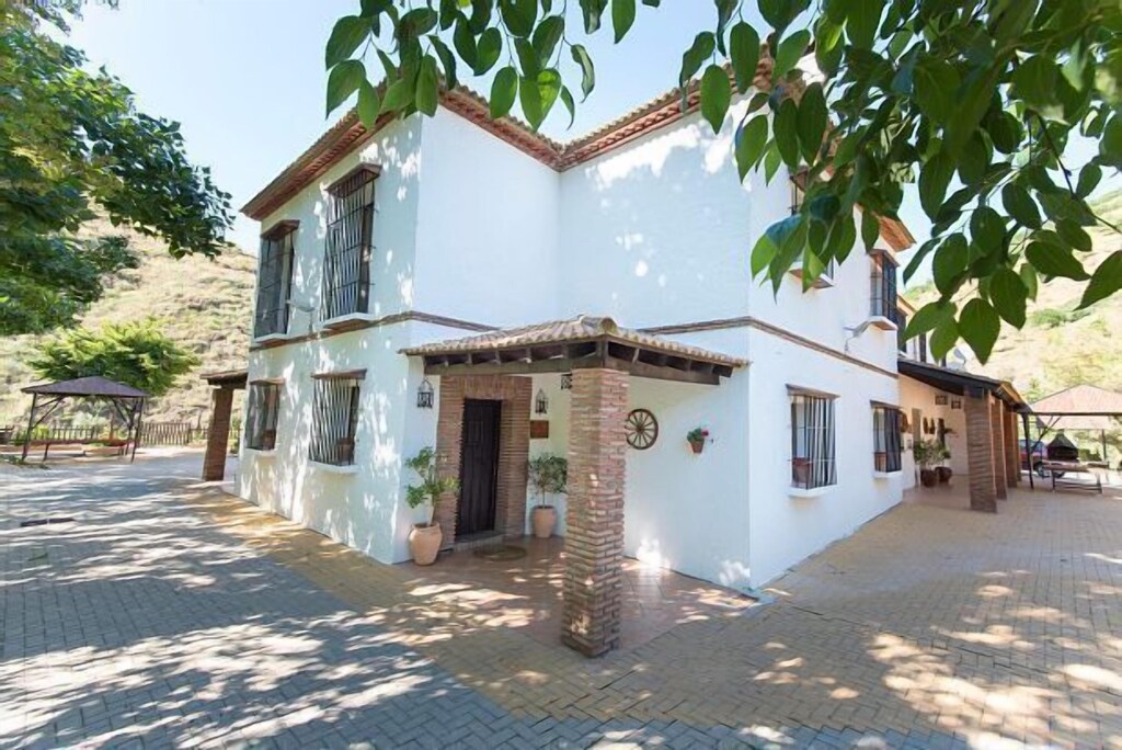 Picture of villa