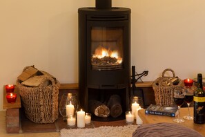 Owl's Hoot hearth.