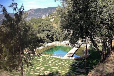 Entfliehen Sie dem Alltag in diesem wunderschönen ländlichen Anwesen mit privatem Swimmingpool 