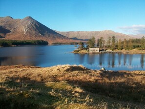 Lough Inagh Boathouse