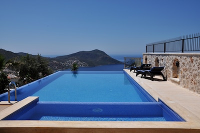 Picture of villa