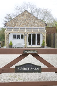 Relax in Your Private Spa at This Tranquil Country Cottage