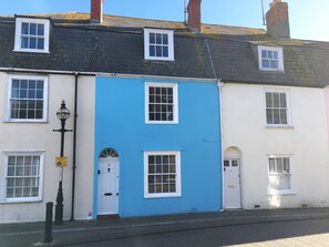 Front of Blue Bay Cottage