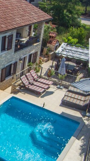 Pool and sun deck area