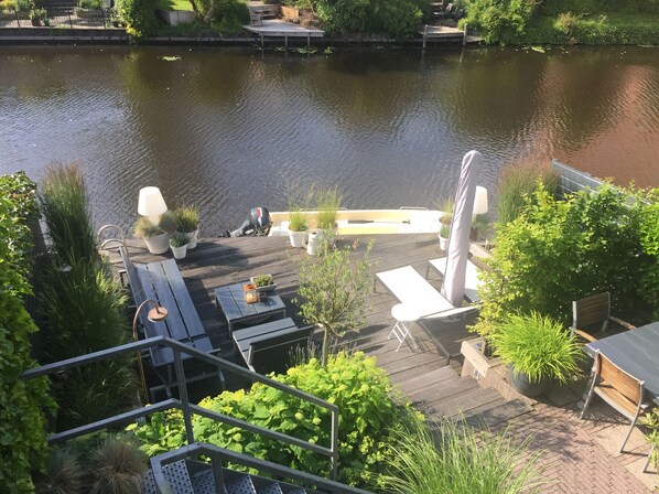 You can take the boat for a self-guided tour through the canals of the city