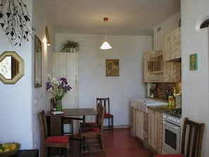 Dining-room/kitchen