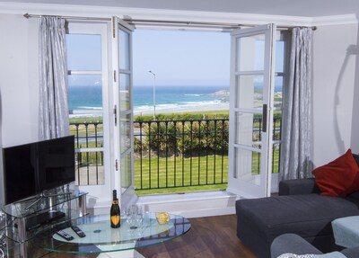 Recientemente renovada. Casa en la ciudad estilo georgiano, 3 habitaciones, vista a playa Fistral