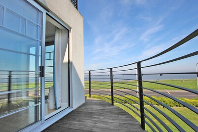 Apartamento contemporáneo de Minnis Bay con vistas al mar cerca de Margate y Ramsgate