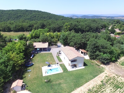 IN THE DROME, GREAT VILLA of 170 m2, with pool and stunning views