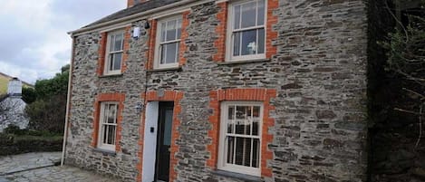 Fern cottage , the beautiful property as used in the famous Doc Martin tv series