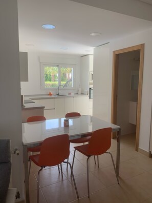 New fitted kitchen 