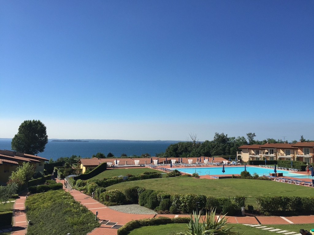 Porto di Dusano, Manerba del Garda Vacation Rentals house rentals