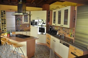 kitchen main villa