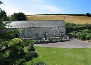 Kingfisher Cottage Exterior 