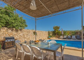Outdoor Dining Area