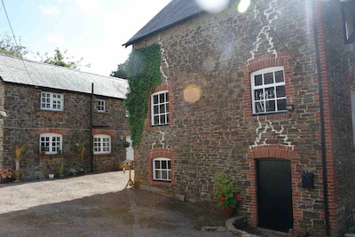Historische Watermill Cottage zwischen Dartmoor und Exmoor mit 4 Hektar Parklandschaft