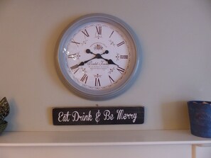 Motto of Lilac Cottage