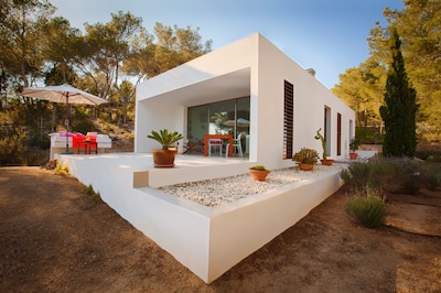  Ibiza, Neu und modern Haus mit Pool in Sant Josep, 2 Personen