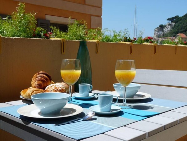 Terrace / Balcony