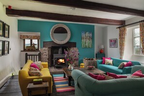  The Farmhouse living room