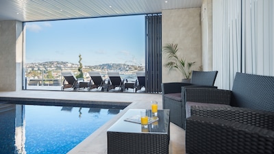 Luxus Apartment - 4 Personen - Spektakuläre Aussicht mit eigenem Pool und Whirlpool