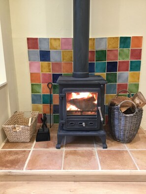 Woodburner with free supply of logs,perfect for chilly evenings