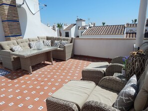 Enjoy the sea views 