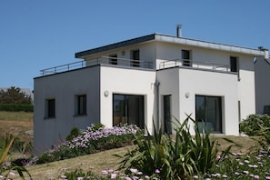 KerPoulhan - Grande maison contemporaine avec jardin, vue sur mer