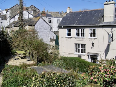 Reihenhaus Mit Garten In Fowey, Cornwall, England