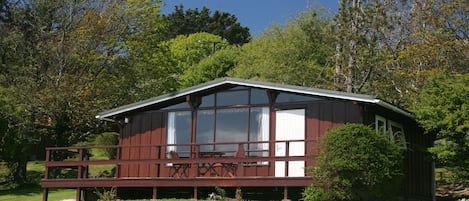 Cedarwood Lodge