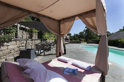 Luxus Peak District Cottage in 5 Hektar, privater Pool, 2 Meilen von Ashbourne