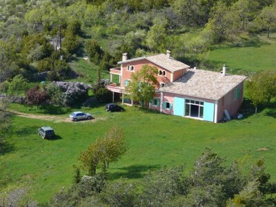 Grosses KÙnstlerhaus mit herrlichem Ausblick -  Digne-les-Bains