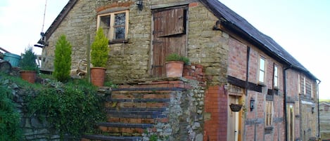 the cider barn