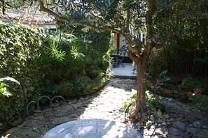jardin donnant sur terrasse