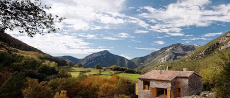 Property building,Natural landscape,Mountain view