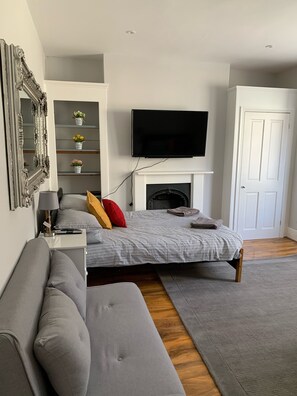 Room 1