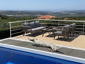 Terrace lounge