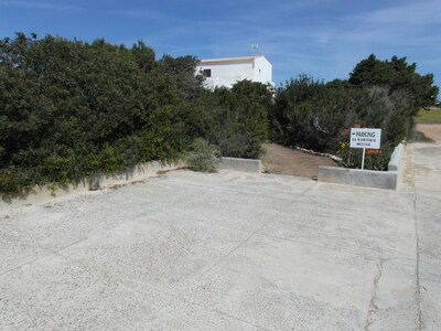 Housing in the center of the island.