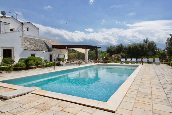 Historic Masseria with large swimming pool