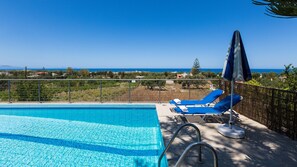 Swimming pool with sea view